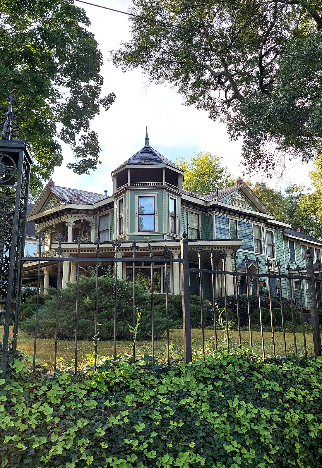 192 Hurt Street, Atlanta, GA, by Laurie Stevens